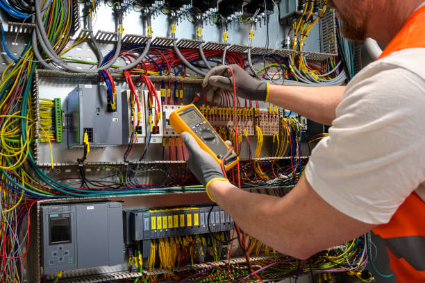 Best Affordable Emergency Electrician  in Interlachen, FL